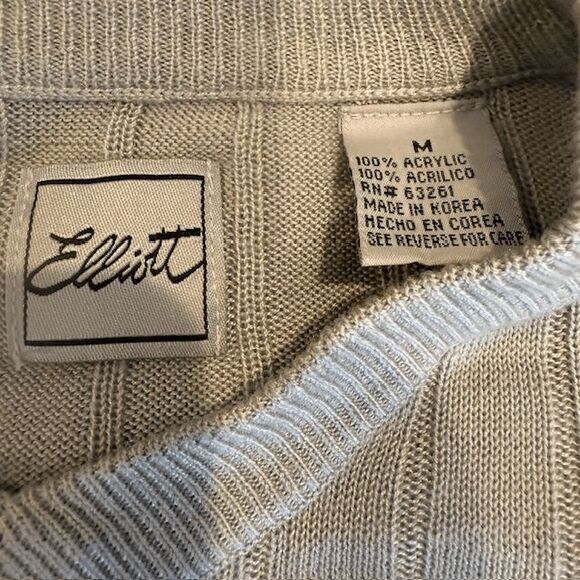 Elliott Men's V-Neck Lightweight Sweater Short Sleeve Silver Gray Size Medium - Picture 4 of 9